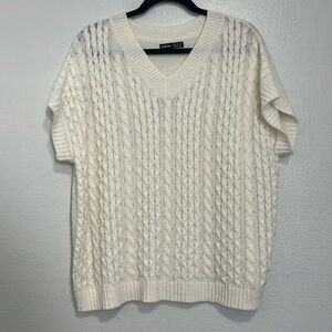 SHEIN oversized sweater vest cream small